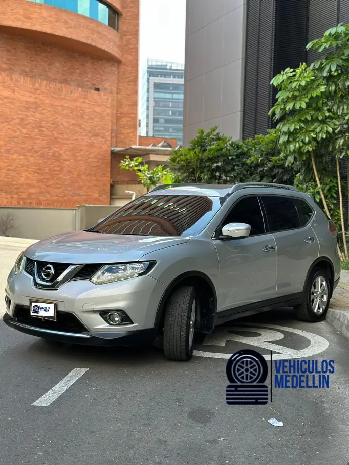 Nissan X-Trail Advance 2015